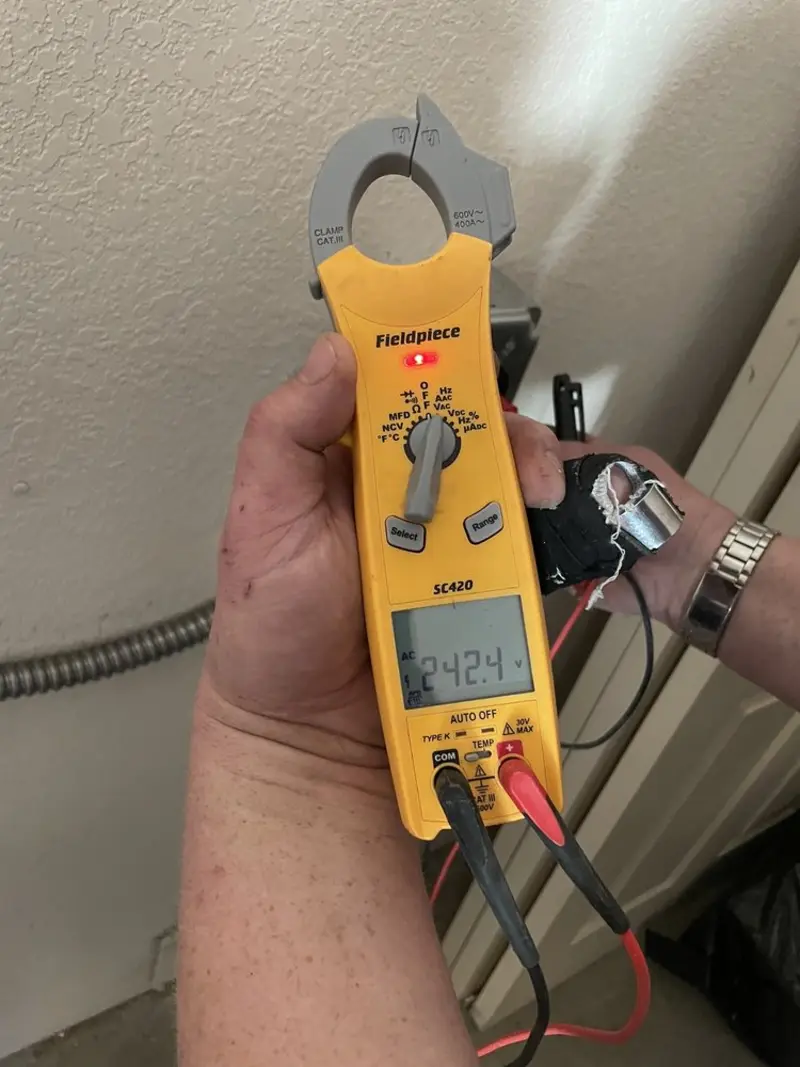 Voltage testing with clamp meter during Generator Installation in Desert Hot Springs